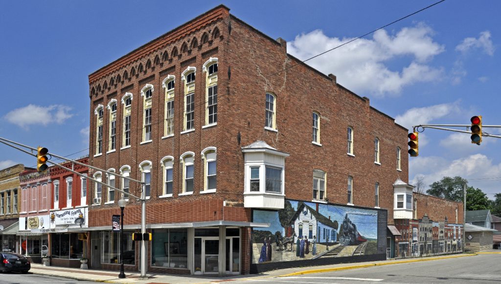 Ligonier downtown