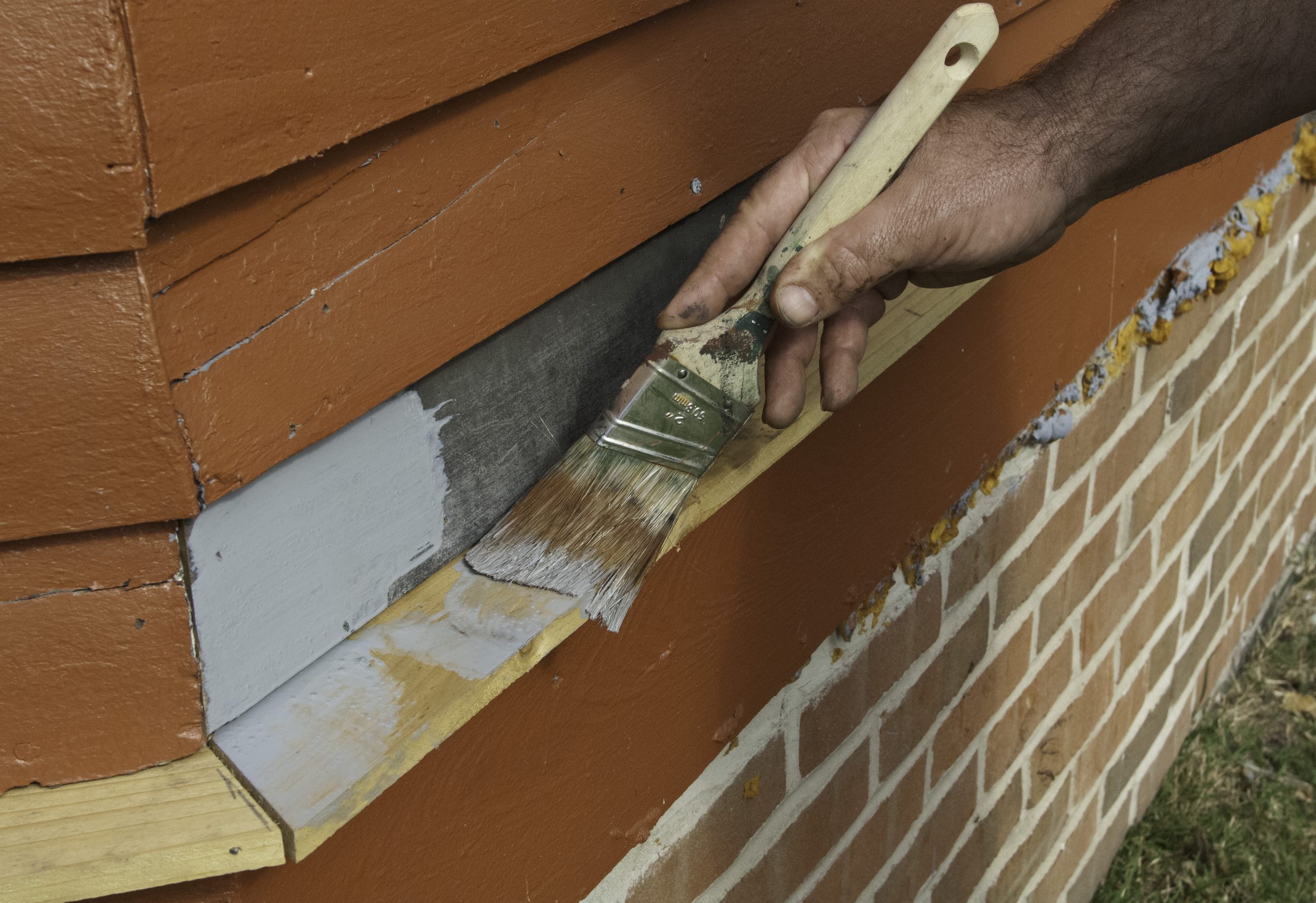 DIY priming house for paint