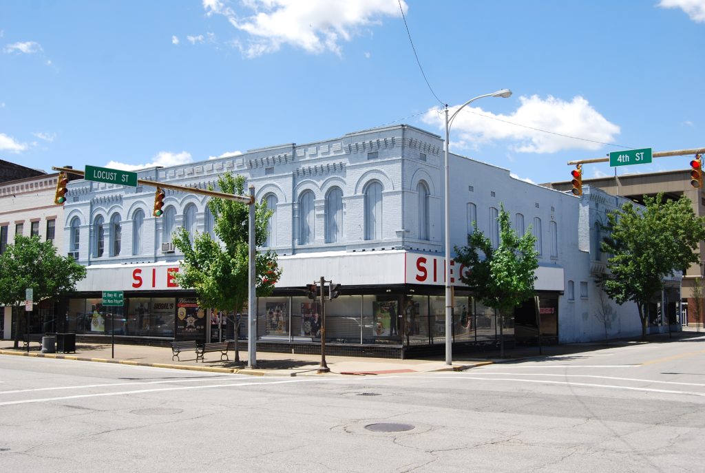 Former Siegle's Uniforms Building Evansville