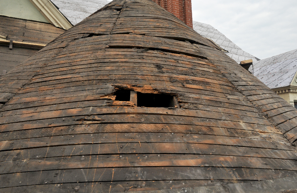 Seiberling roof damage
