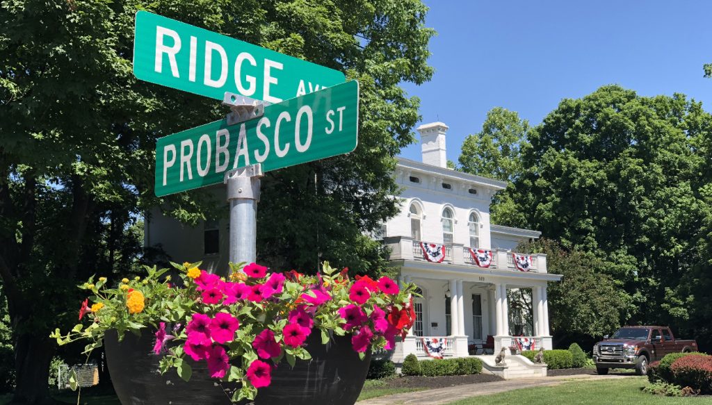 Ridge Avenue, Greendale