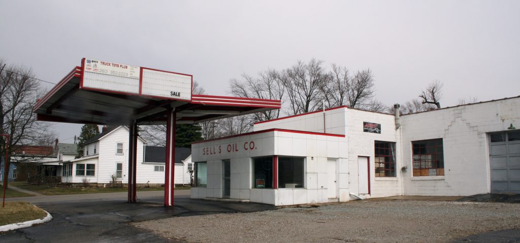 NRO SellsOil_SilverLake
