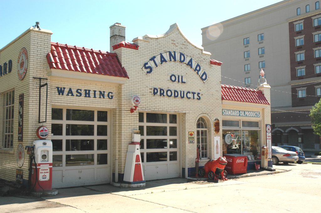 WRO Standard Oil B Laff IN