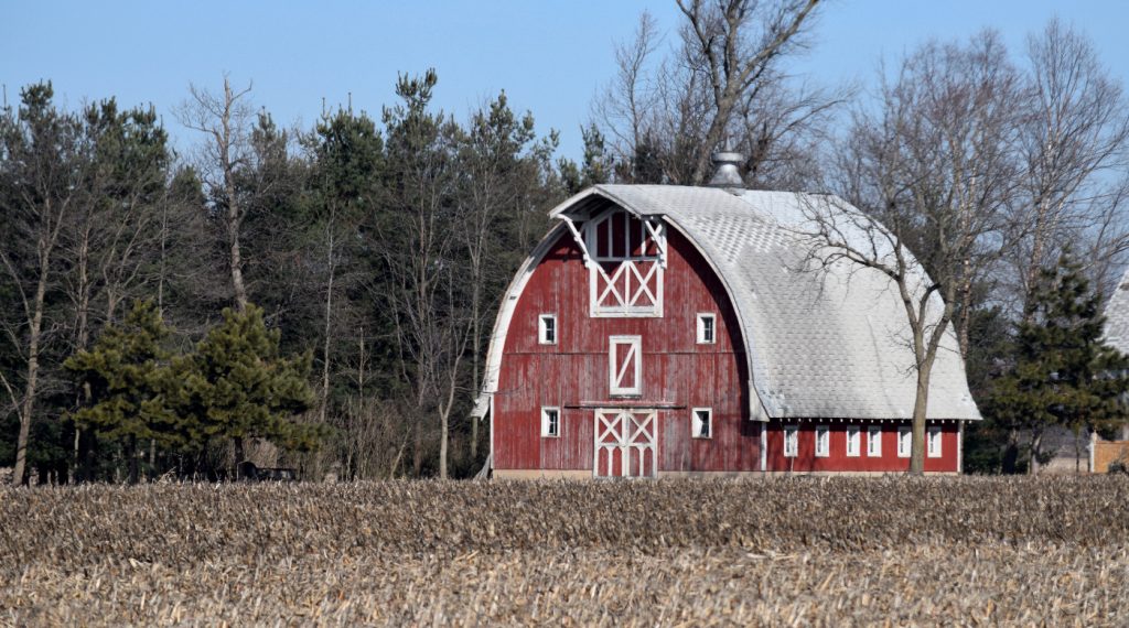 Historic barn Mt. Ayr Newton County