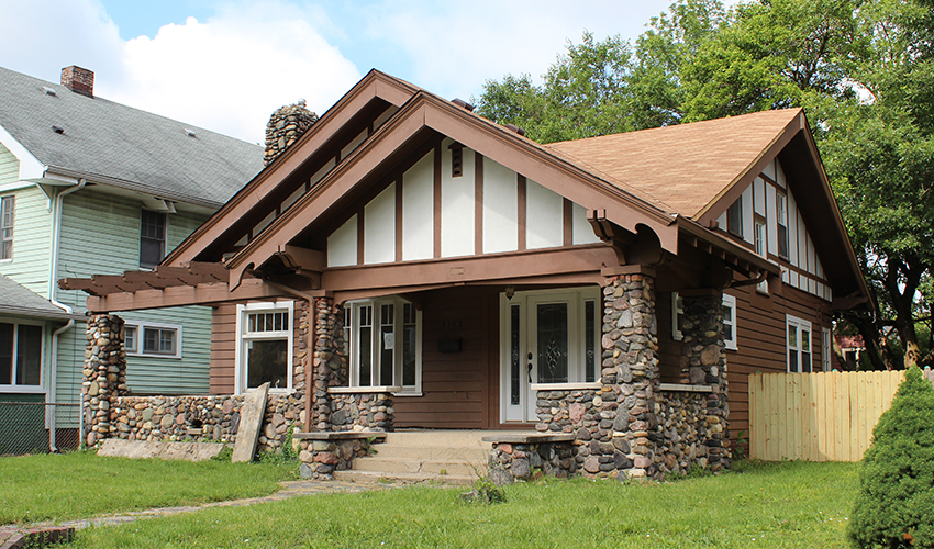 HHS-Craftsman-Bungalow-3102-N-Delaware-Indpls