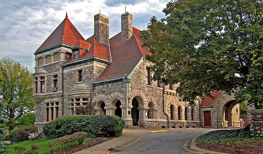 HHS-Rom-Rev-Tippecanoe-Place-South-Bend-by-Lee-Lewellen