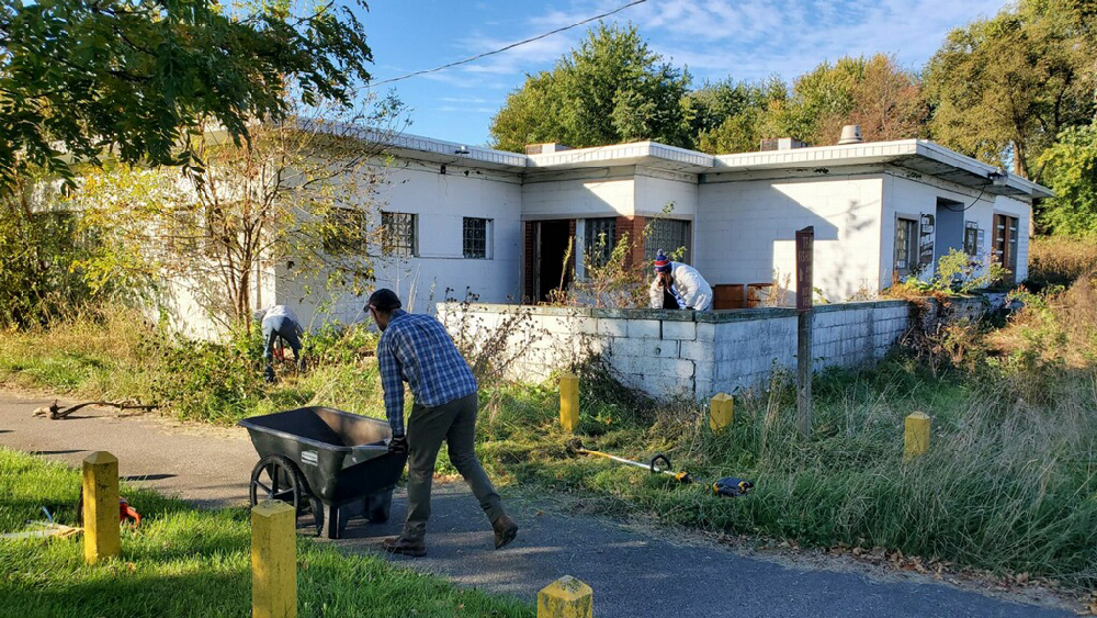 North Gleason cleanup crew