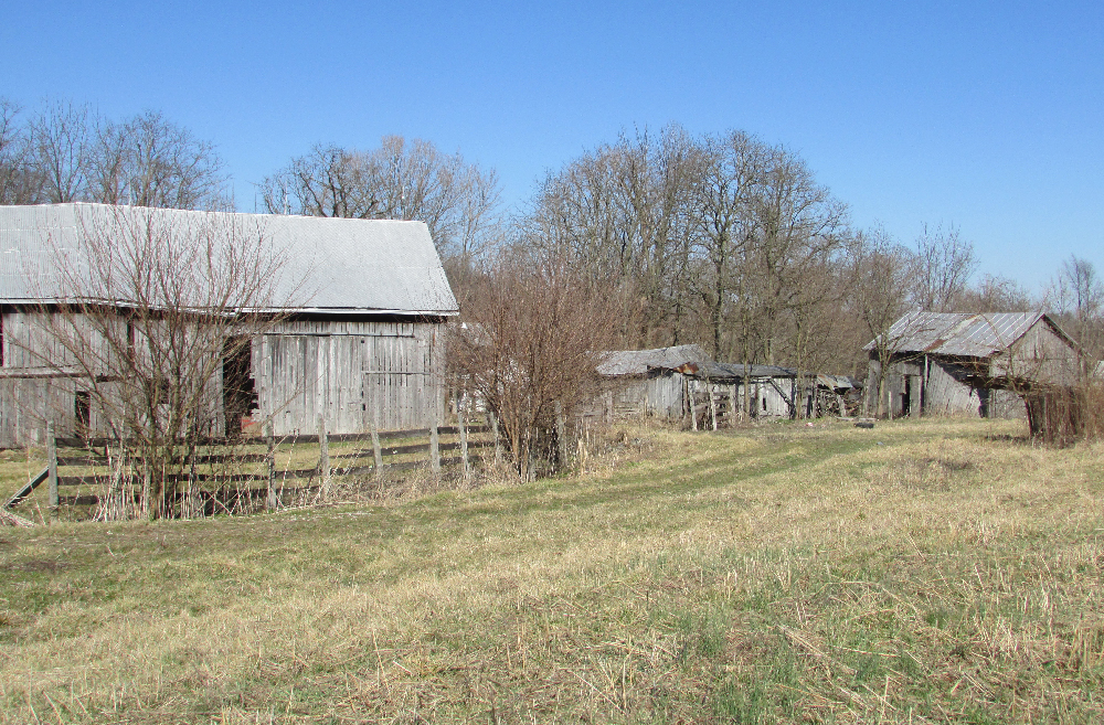 Mitsch Farm barns, Floyd County