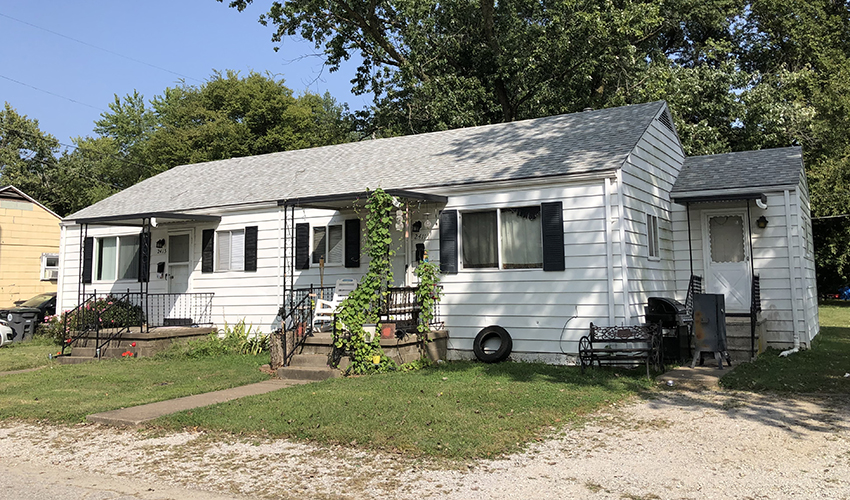 Diamond Villa, Evansville