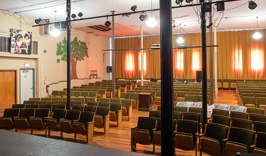 College Hall, Merom