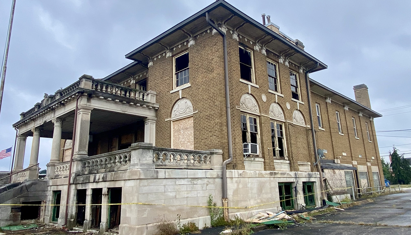Bedford Elks Lodge Building