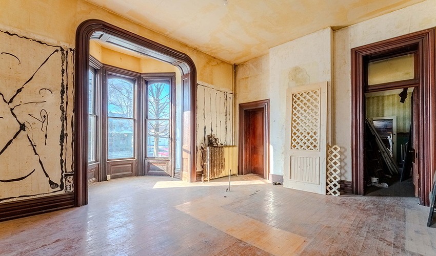 218 E Main Interior (2)